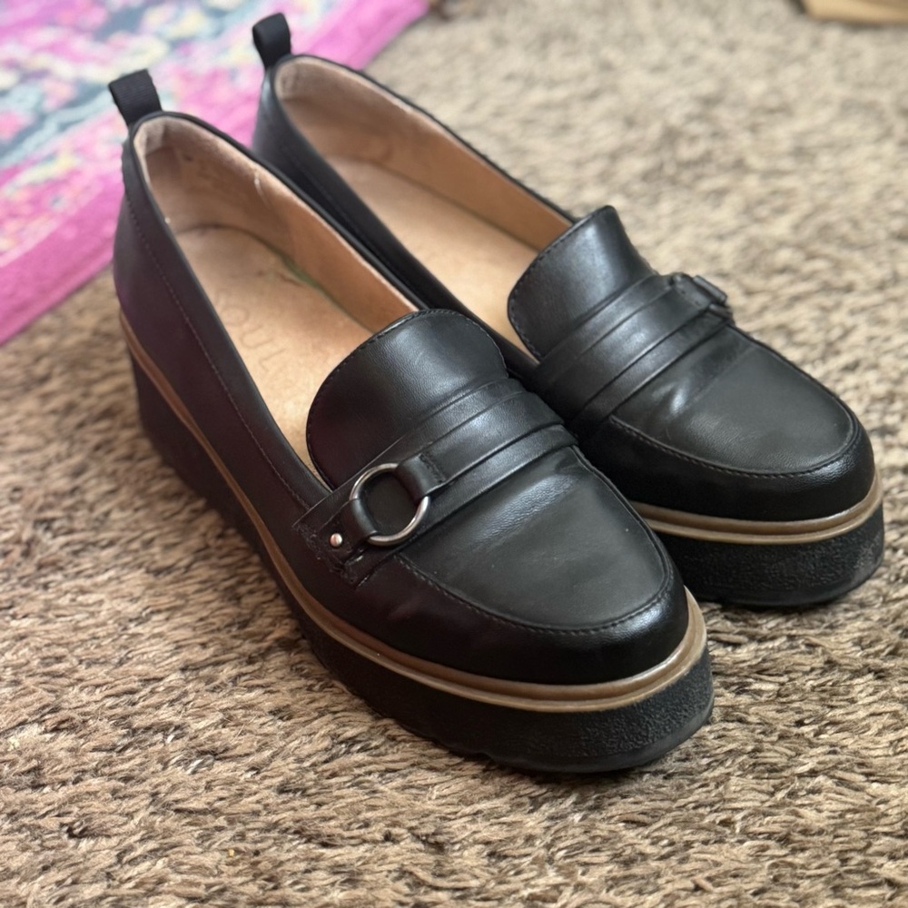 EUC Soul Naturalizer Loafers